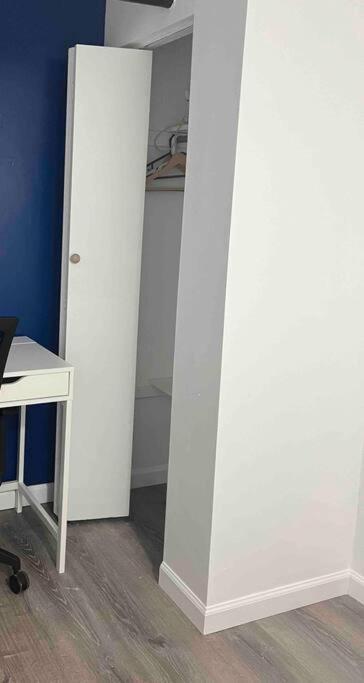 Marvelous Modern Apartment At Perfect Location Mount Vernon المظهر الخارجي الصورة